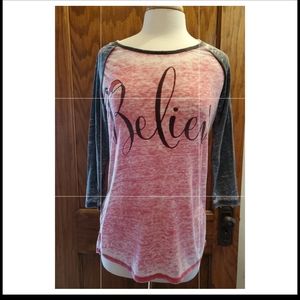 Burn put tissue paper t-shirt size Large Believe thin t-shirt
